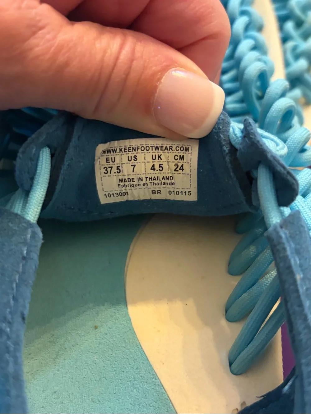 KEEN Uneek Turquoise Woven Bungee Cord Water Women's Sandals. Sz 7